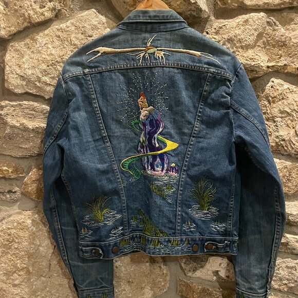 Vintage 1970s Wrangler Hand Embroidered Jean Jacket size 42 great used condition - Picture 1 of 13